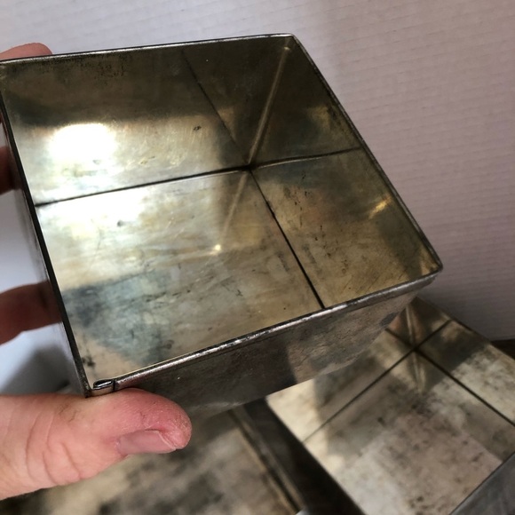 Vtg Three Tiered Loose Bottom Cake Pans - Picture 2 of 8